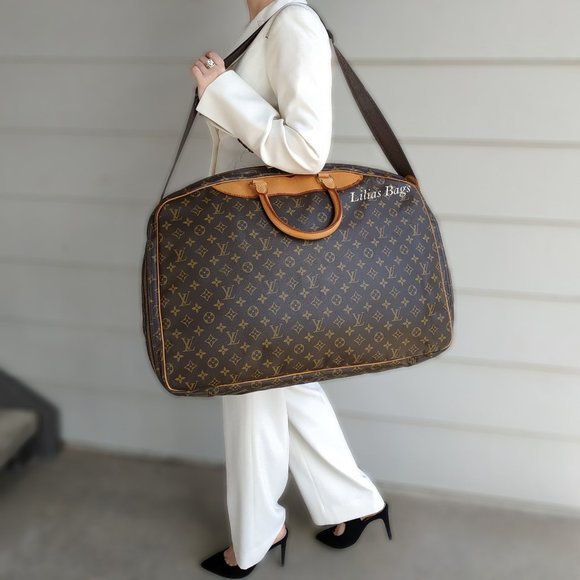 Louis Vuitton Alize 3 Poches Monogram Canvas Travel Bag + Strap at